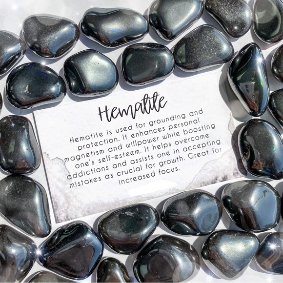 16.5” Hematite and Metallic Silver Tone Bead Necklace - Picture 15 of 15